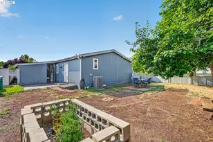 2120 SW 29th St, Troutdale, OR 97060 - Photo 36