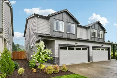 9336 SE Middleton St, Happy Valley, OR 97086 - Photo 1