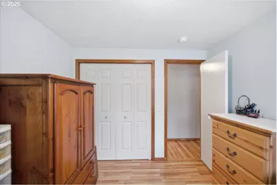 842 29th Ave, Sweet Home, OR 97386 - Photo 30
