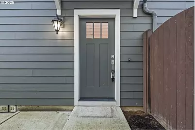 1724 NE 146th St, Vancouver, WA 98686 - Photo 2