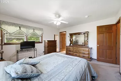 6885 SE Molt St, Milwaukie, OR 97267 - Photo 20