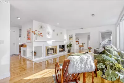 17011 SW Versailles Ln, Portland, OR 97224 - Photo 10