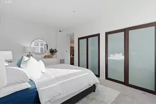 618 NW 12th Ave, Portland, OR 97209 - Photo 16