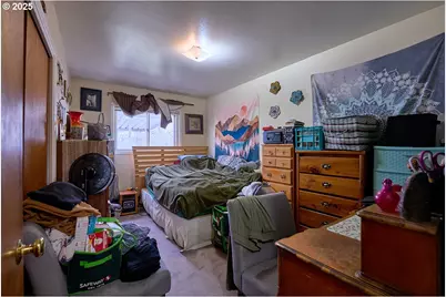 304 E Park St, Enterprise, OR 97828 - Photo 14