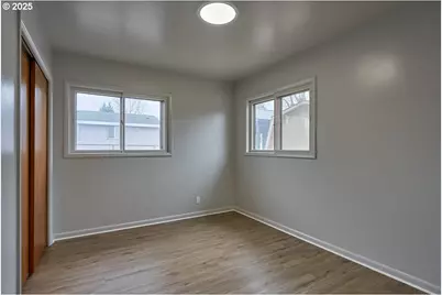 304 E Park St, Enterprise, OR 97828 - Photo 8