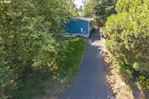 2705 NE Reef Ave, Lincoln City, OR 97367 - Photo 28