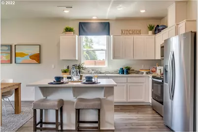 2888 Piearce Pkwy, Springfield, OR 97477 - Photo 8