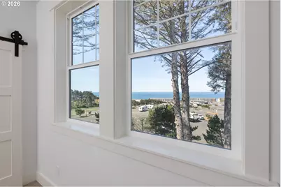 1938 NW 40th St, Lincoln City, OR 97367 - Photo 26
