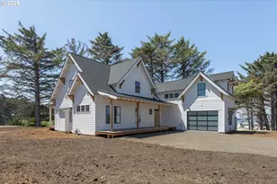 1938 NW 40th St, Lincoln City, OR 97367 - Photo 2