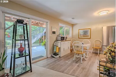 6210 NW Bernie Dr, Vancouver, WA 98663 - Photo 20