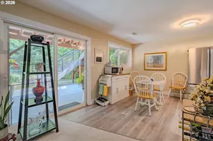 6210 NW Bernie Dr, Vancouver, WA 98663 - Photo 20