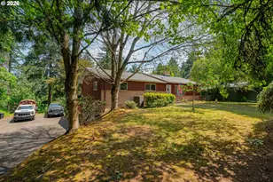 6210 NW Bernie Dr, Vancouver, WA 98663 - Photo 2