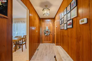 6210 NW Bernie Dr, Vancouver, WA 98663 - Photo 4
