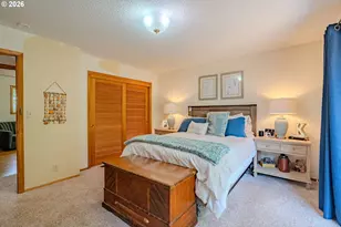 6210 NW Bernie Dr, Vancouver, WA 98663 - Photo 14