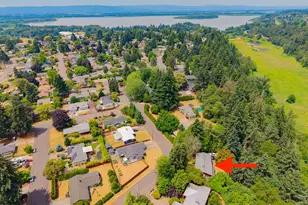6210 NW Bernie Dr, Vancouver, WA 98663 - Photo 2