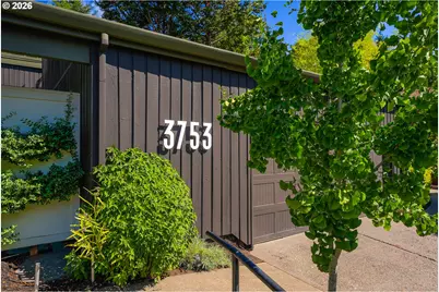 3753 SW Lyle Ct, Portland, OR 97221 - Photo 38