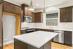 2343 E Otter Loop, La Center, WA 98629 - Photo 4