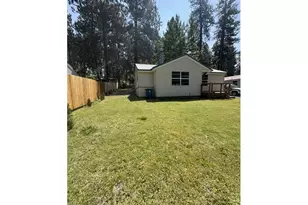 138647 Rhododendron St, Gilchrist, OR 97737 - Photo 30