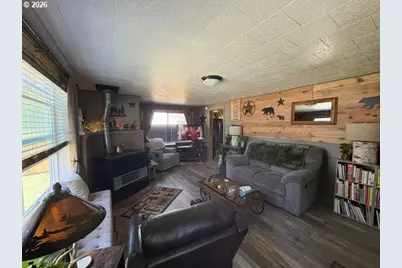 138647 Rhododendron St, Gilchrist, OR 97737 - Photo 6
