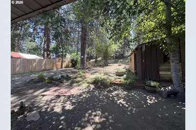 138647 Rhododendron St, Gilchrist, OR 97737 - Photo 34