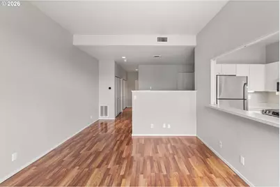 618 NW 12th Ave #303, Portland, OR 97209 - Photo 10