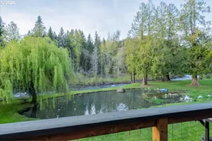 42801 Island Inn Dr, Lebanon, OR 97355 - Photo 2