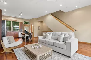 5123 S Corbett Ave, Portland, OR 97239 - Photo 10