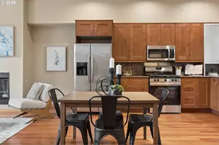 5123 S Corbett Ave, Portland, OR 97239 - Photo 14