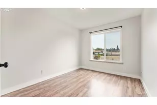 162 Fenton Ave, Molalla, OR 97038 - Photo 12