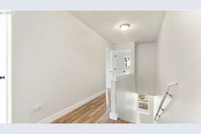 162 Fenton Ave #B, Molalla, OR 97038 - Photo 8