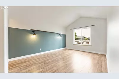 162 Fenton Ave #B, Molalla, OR 97038 - Photo 10