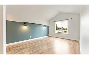 162 Fenton Ave, Molalla, OR 97038 - Photo 10