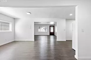 24938 McCutcheon Ave, Veneta, OR 97487 - Photo 8