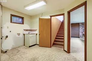 14141 NE Fremont Ct, Portland, OR 97230 - Photo 32