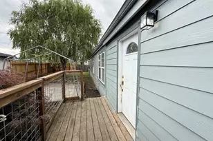 1282 E 3rd St, Lafayette, OR 97127 - Photo 2