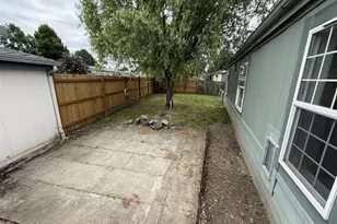 1282 E 3rd St, Lafayette, OR 97127 - Photo 24