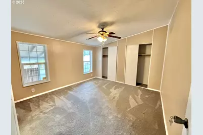 1282 E 3rd St #37, Lafayette, OR 97127 - Photo 10