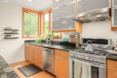 1455 E 23rd Ave, Eugene, OR 97403 - Photo 14