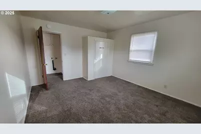 407 NE Waite St, Myrtle Creek, OR 97457 - Photo 32