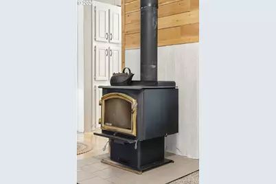 56005 Browning Dr, Bend, OR 97707 - Photo 24