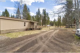 56005 Browning Dr, Bend, OR 97707 - Photo 36