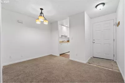 12618 NW Barnes Rd #11, Portland, OR 97229 - Photo 4