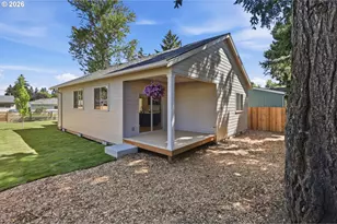 8712 SE Clatsop St, Happy Valley, OR 97086 - Photo 34