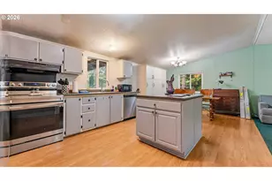 31484 SE Woodland Rd, Estacada, OR 97023 - Photo 6