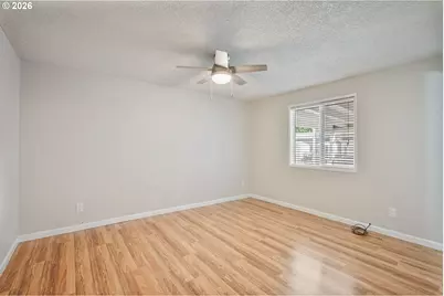 3612 Ocean Beach Hwy, Longview, WA 98632 - Photo 12
