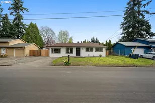 5073 SE Rainbow Ln, Milwaukie, OR 97222 - Photo 2