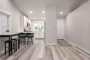 5024 Cedar View Dr, Springfield, OR 97478 - Photo 4