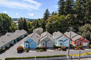 727 NE Dallas St, Camas, WA 98607 - Photo 30