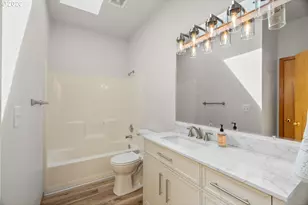 727 NE Dallas St, Camas, WA 98607 - Photo 22