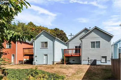 727 NE Dallas St, Camas, WA 98607 - Photo 28